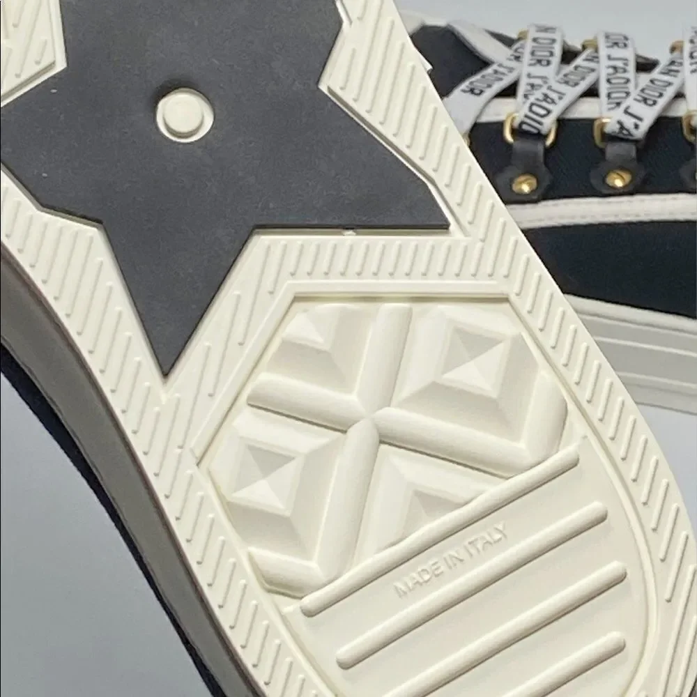 Dior canvas low top sneakers size 40.5 - Picture 13 of 13